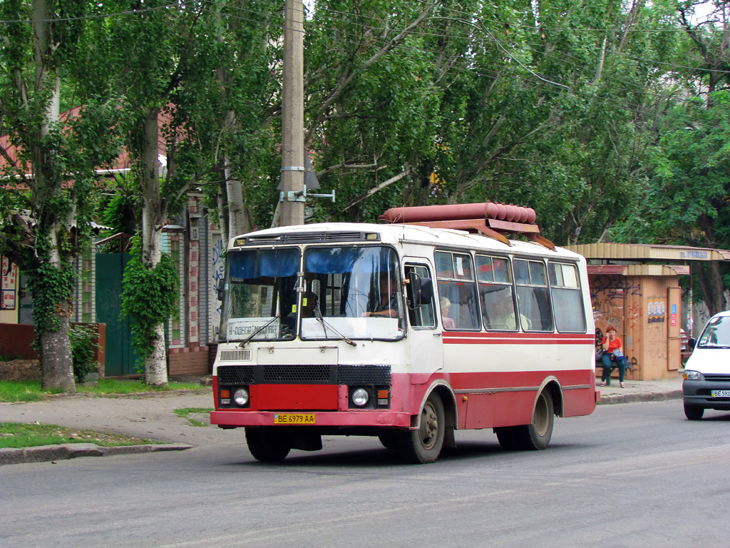 Mykolaiv, PAZ-3205 # ВЕ 6979 АА