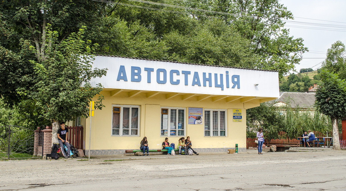 Bus terminals, bus stations, bus ticket office, bus shelters; Воловец — Miscellaneous photos