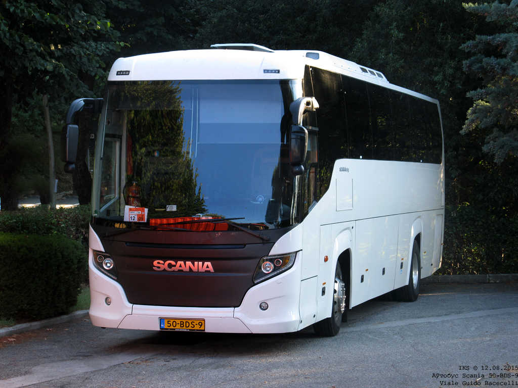 Amsterdam, Scania Touring HD (Higer A80T) No. 234