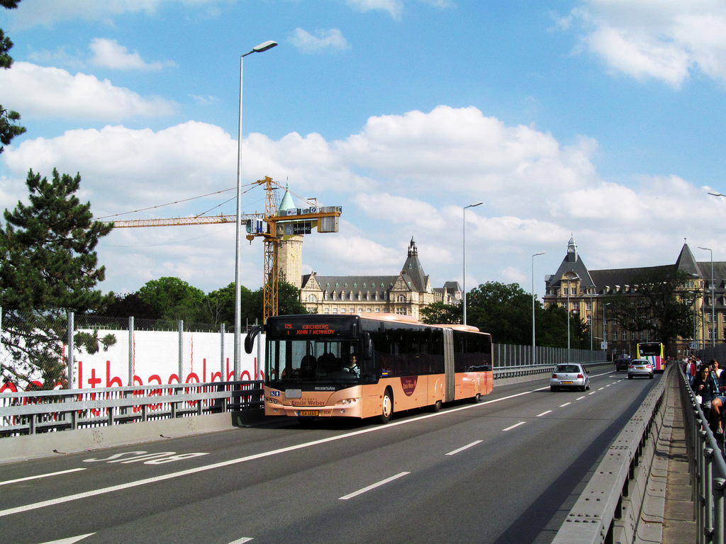 Remich, Neoplan N4522/3 Centroliner Evolution nr. EW 1269