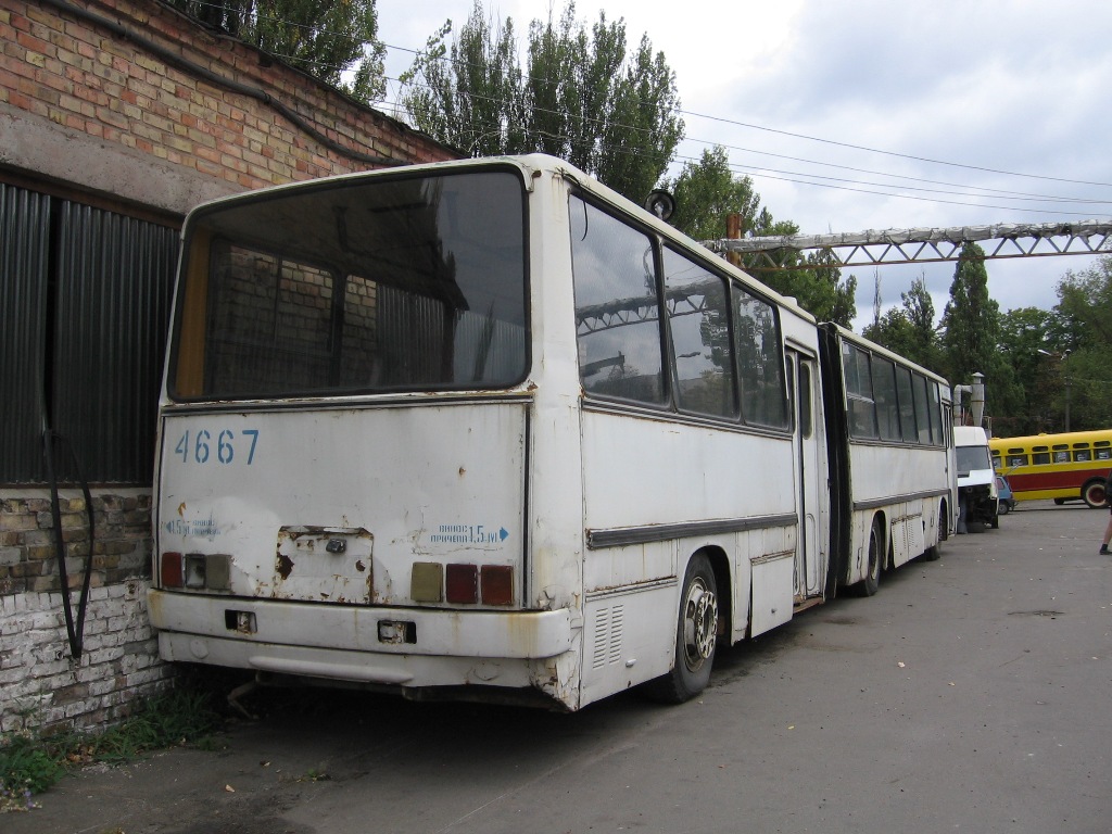 Kyiv, Ikarus 280.03 nr. 4667