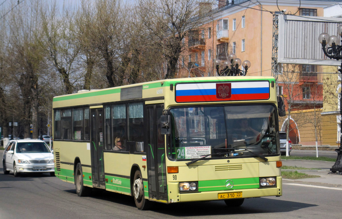 Barnaul, Mercedes-Benz O405N2 # АС 310 22
