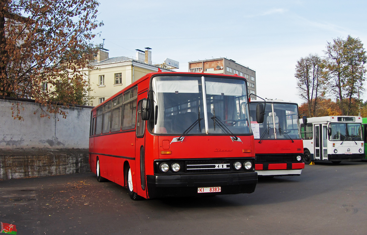 Minsk, Ikarus 256.** č. КІ 8383