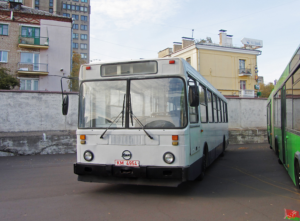 Минск, ЛиАЗ-52567 № КМ 4954