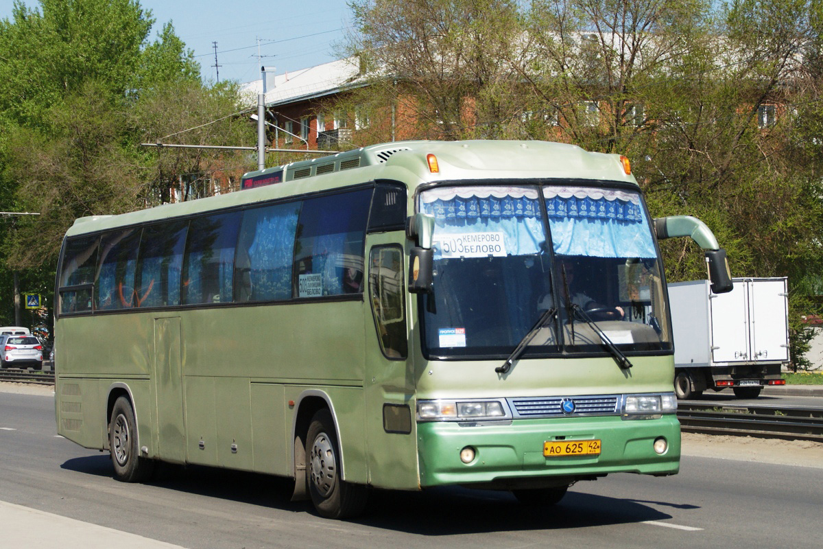 Kemerovo, Kia Granbird # 68625