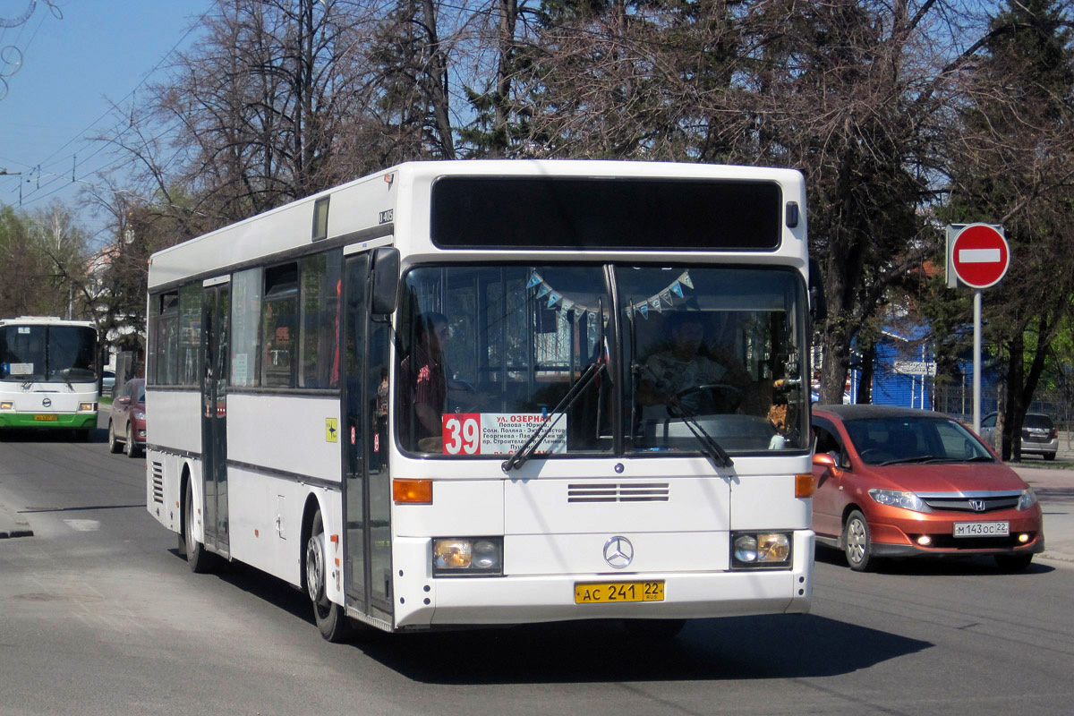 Barnaul, Mercedes-Benz O405 # АС 241 22