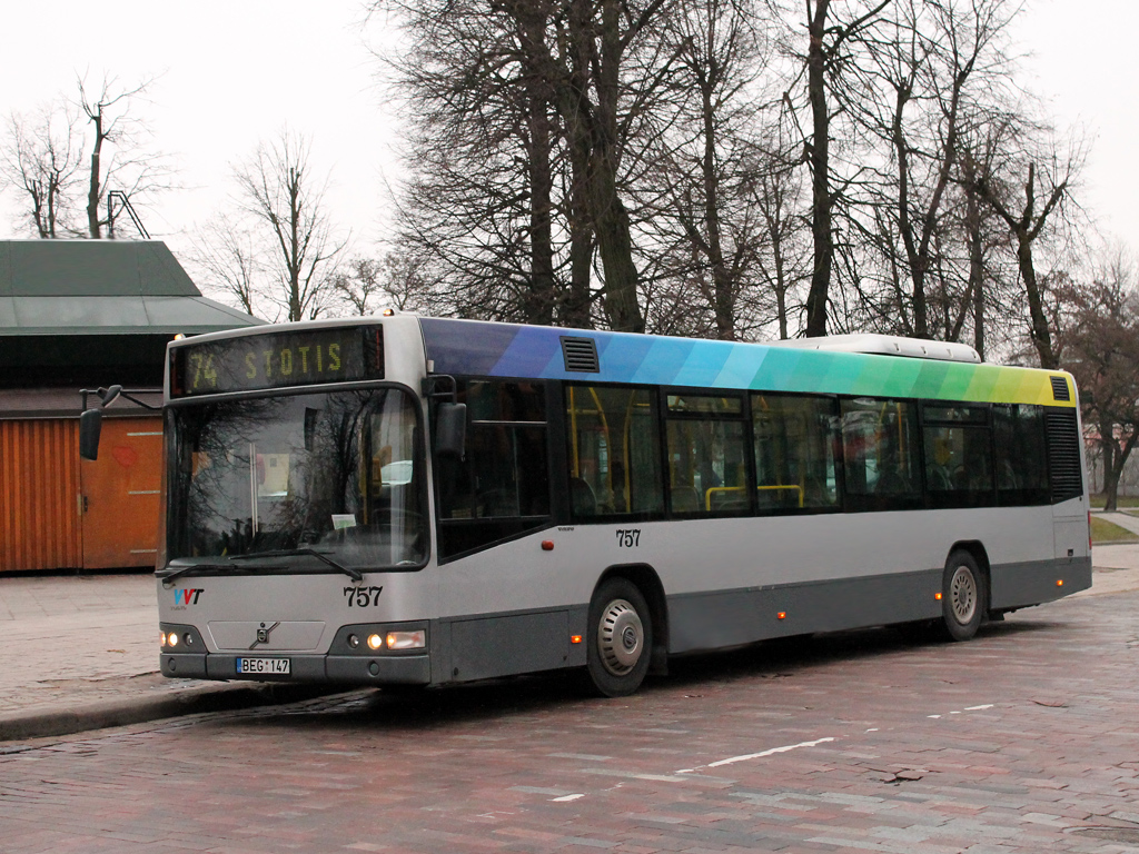 Vilnius, Volvo 7700 № 757