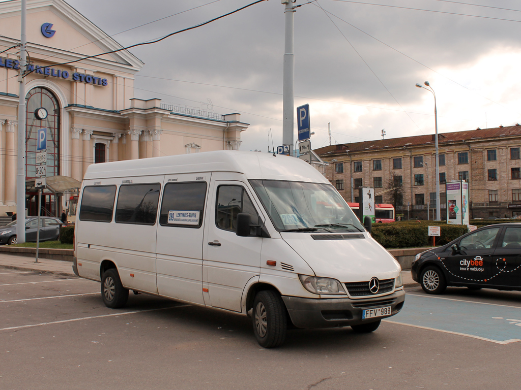 Vilnius, Mercedes-Benz Sprinter 311CDI № FFV 989