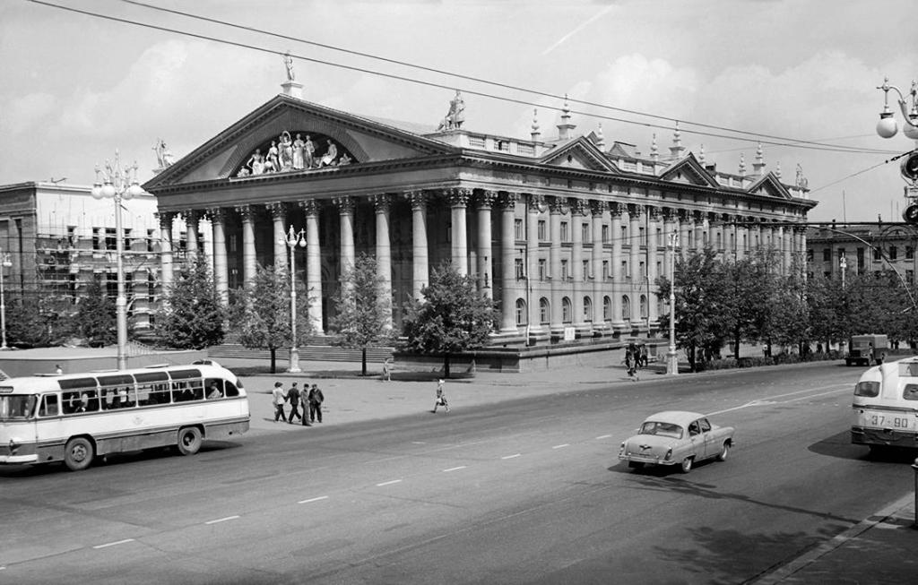 Minsk, LAZ-695Б # 37-90 МИБ; Minsk — Old photos