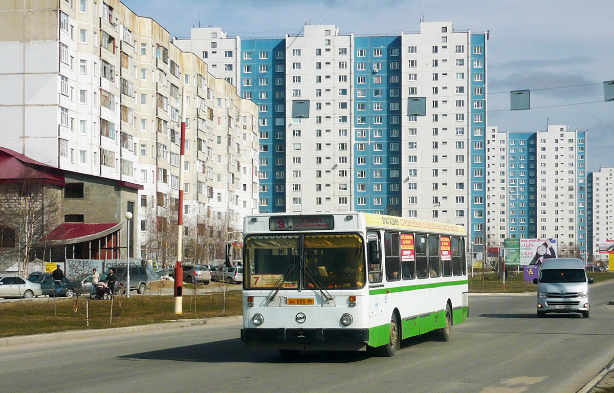 Nizhnevartovsk, LiAZ-5256.00 № 1155