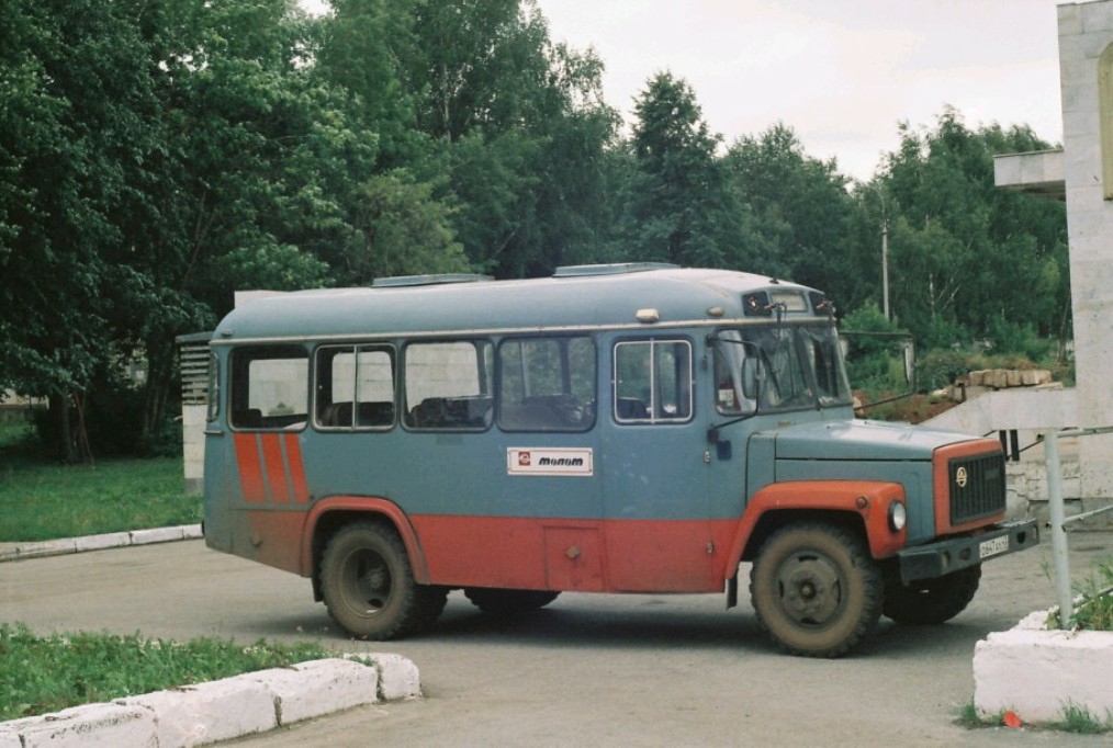 Вятские Поляны, KAvZ-3976-011 (397611) # О 647 АХ 43