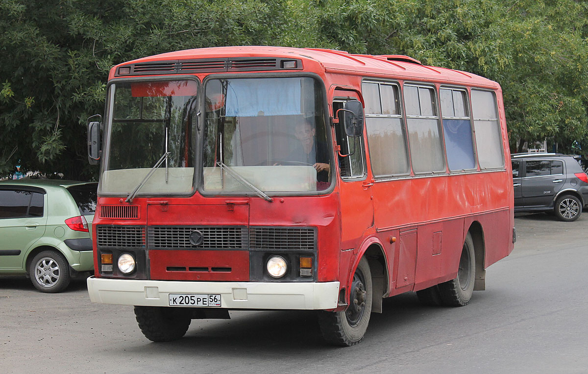 Орск, ПАЗ-3205 № К 205 РЕ 56