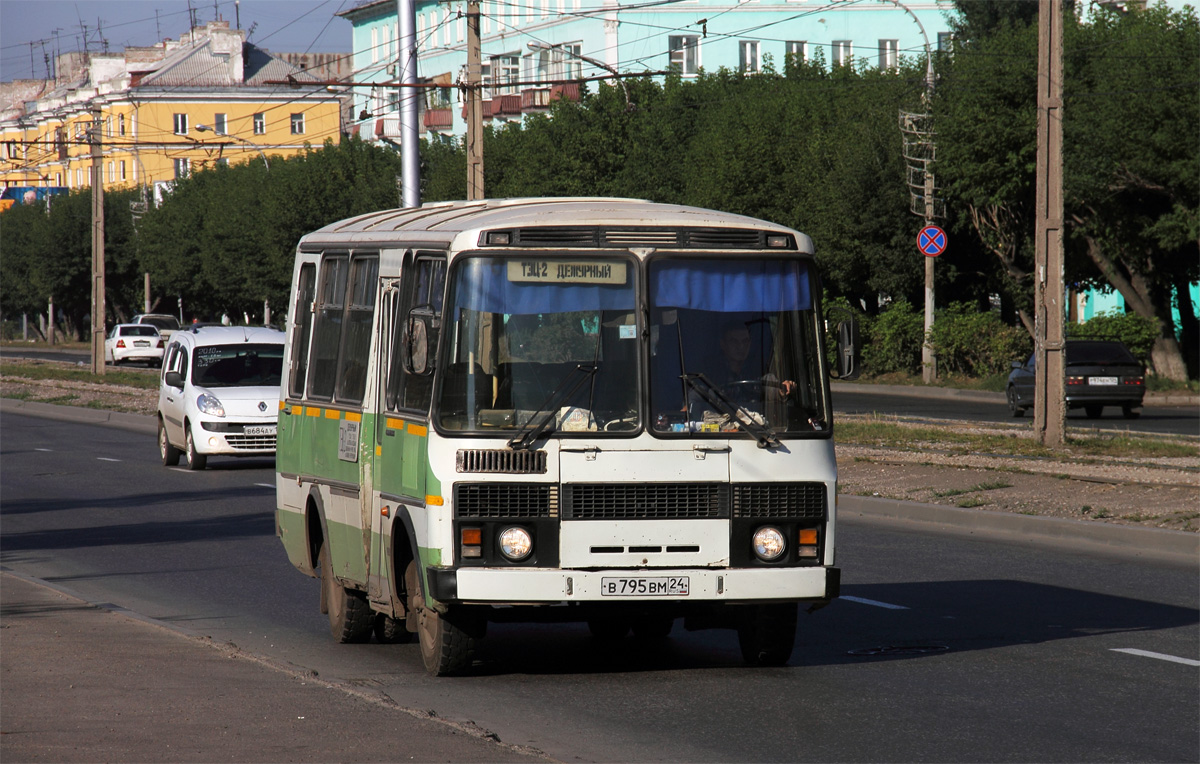 Krasnoyarsk, PAZ-3205 No. В 795 ВМ 24
