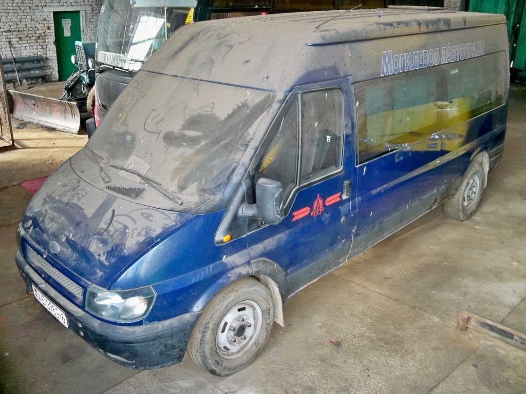 Hotimsk, Ford Transit 90T350 č. 20320