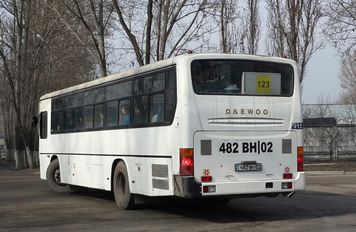 Almaty, Daewoo BS106 Royal City (СемАЗ) Nr. 915