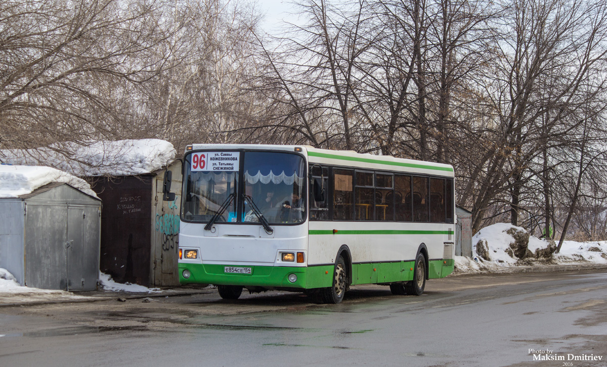 Novosibirsk, LiAZ-5256.53 # Е 854 СЕ 154