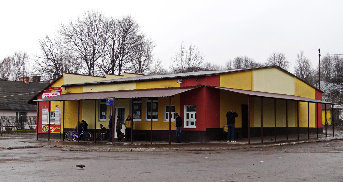 Bus terminals, bus stations, bus ticket office, bus shelters; Boryslav — Miscellaneous photos