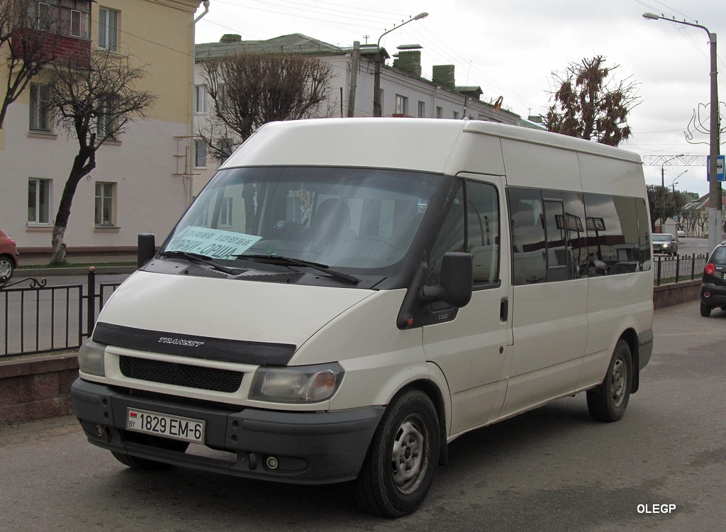 Gorki, Ford Transit 120Т330 No. 1829 ЕМ-6