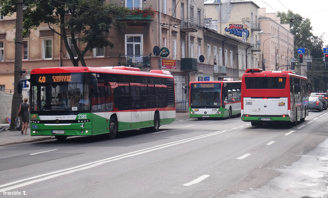 Lublin, Autosan Sancity M12LF No. 2403; Lublin, Autosan Sancity M12LF No. 2381; Lublin, Mercedes-Benz Conecto II No. 2325