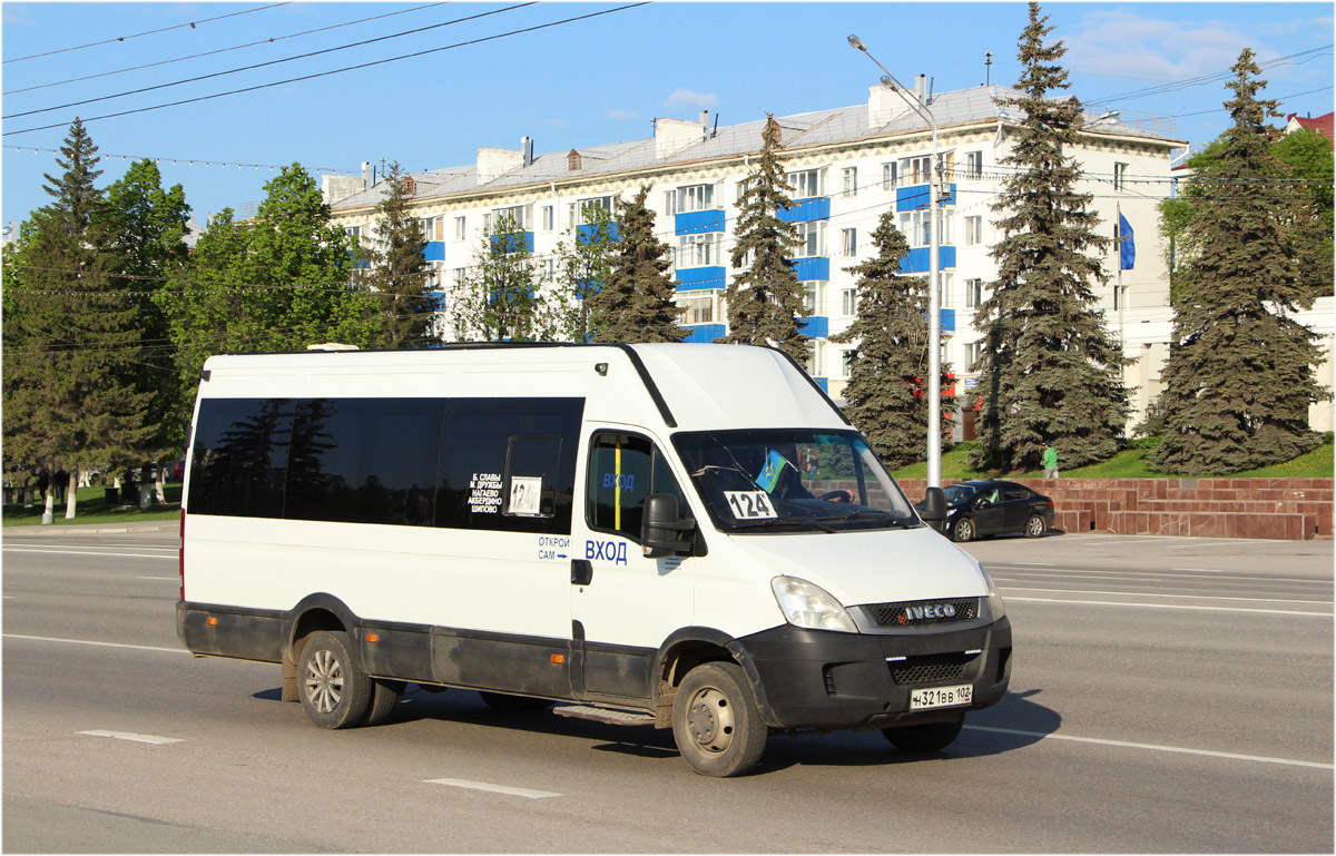 Уфа, Нижегородец-2227UU (IVECO Daily 50C15V) № Н 321 ВВ 102