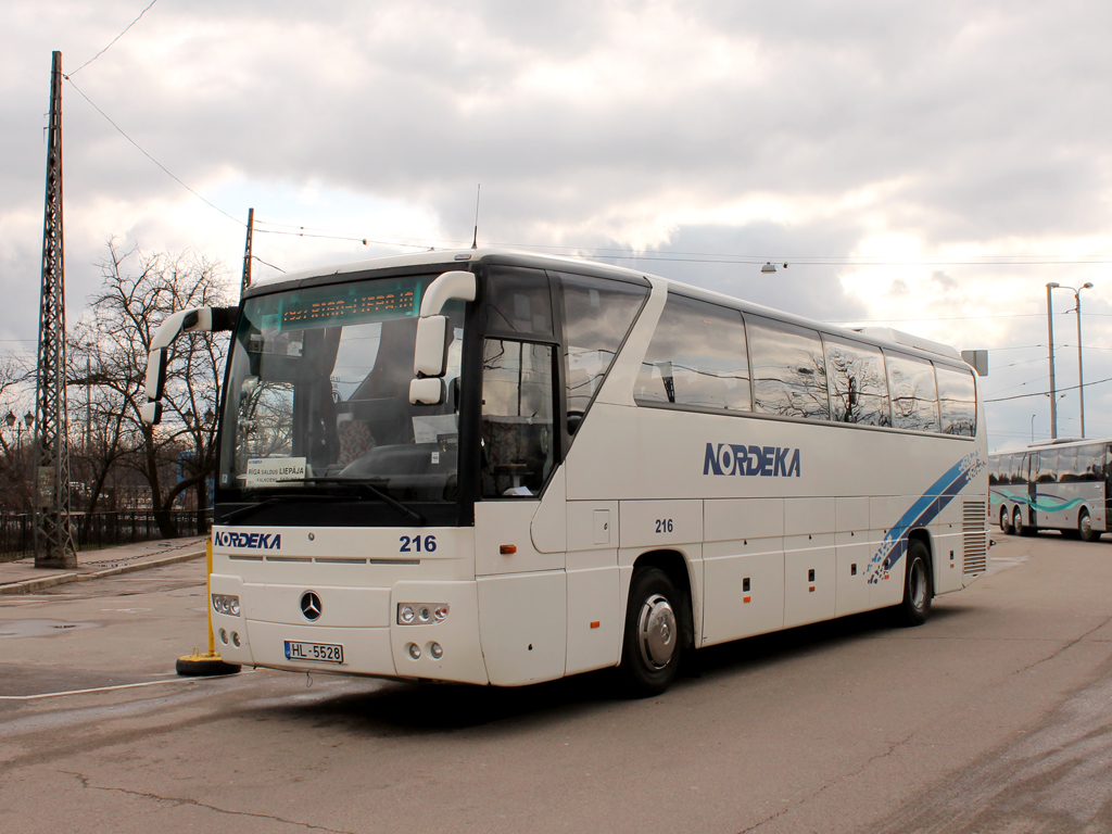 Riga, Mercedes-Benz O350-15RHD Tourismo I č. 216