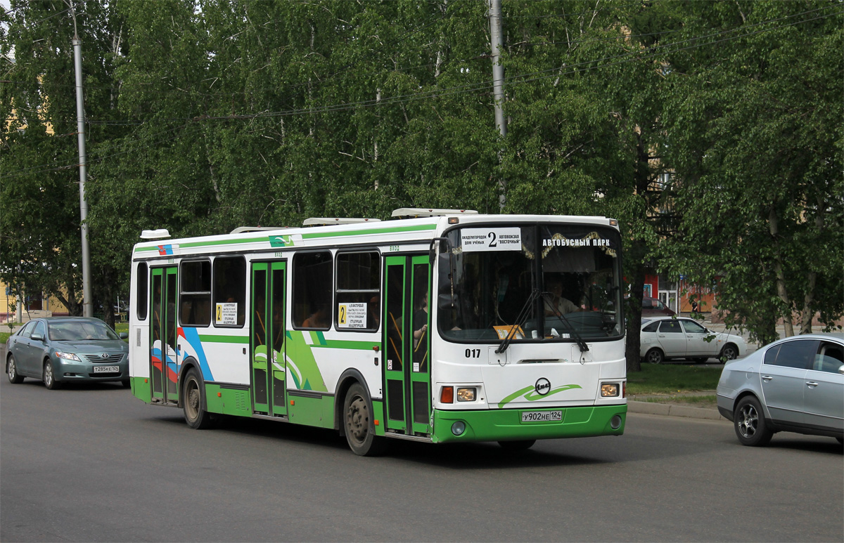 Krasnojarsk, LiAZ-5256.26 č. У 902 НЕ 124