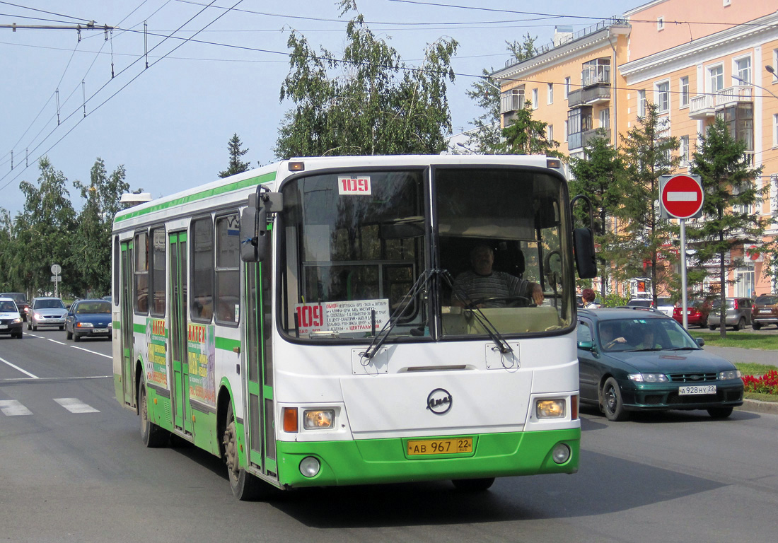 Barnaul, LiAZ-5256.45 # АВ 967 22