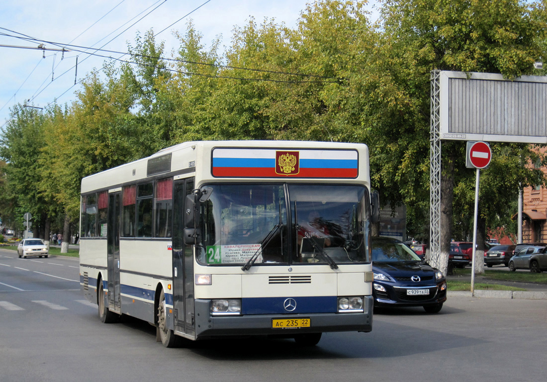 Barnaul, Mercedes-Benz O405 # АС 235 22