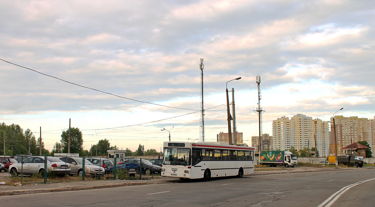 Kyiv, MAN 888 SÜ272 # АА 5290 МХ