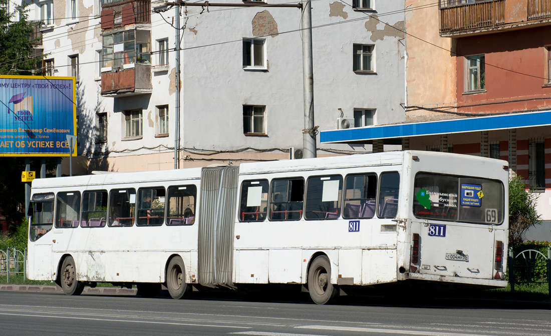 Omsk, GolAZ-АКА-6226 # 811