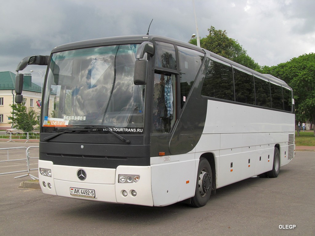 Minsk District, Mercedes-Benz O350-15RHD Tourismo I č. АК 4492-5
