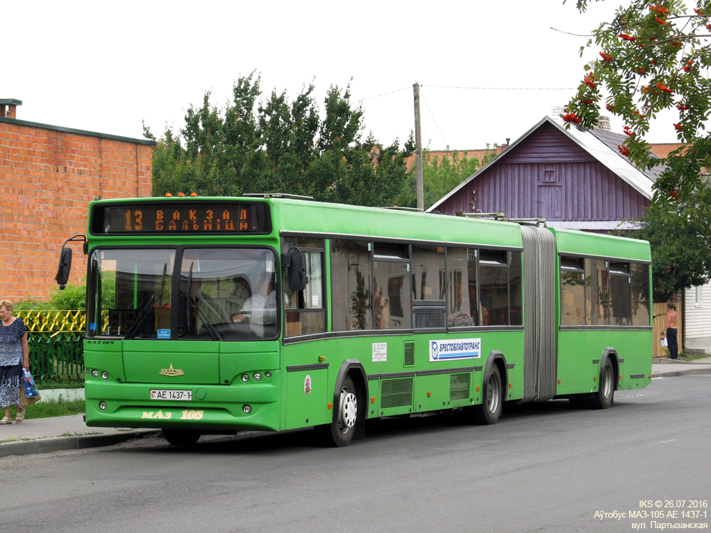 Pinsk, МАЗ-105.465 nr. 44695