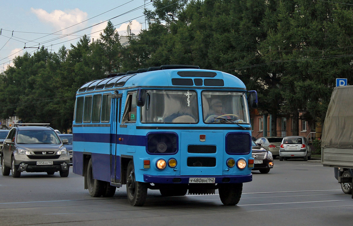 Kemerovo, PAZ-672М nr. У 480 ВН 142