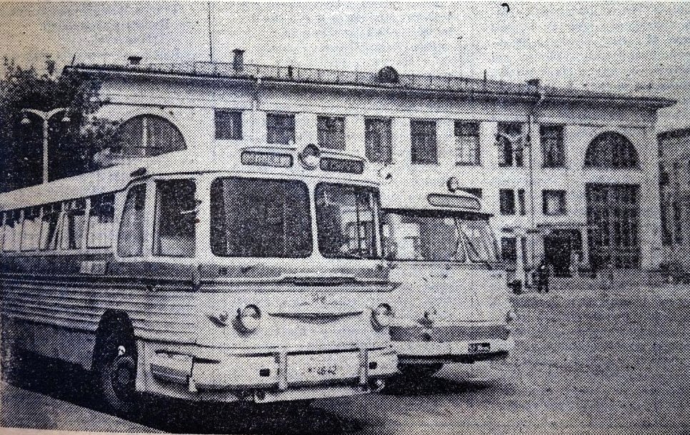 Minsk, ЗиС-127 č. ЖТ 46-42