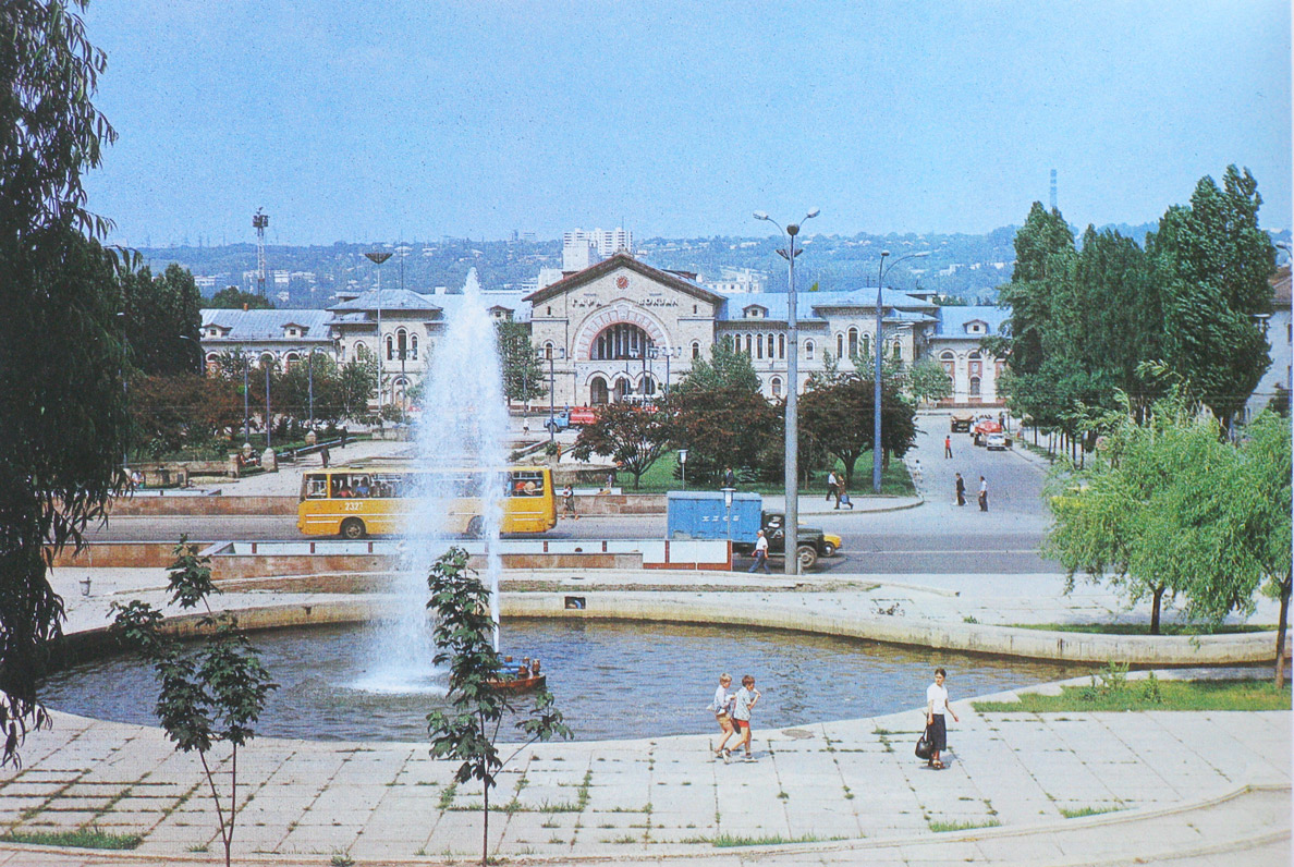 Chisinau, Ikarus 260.** nr. 2323