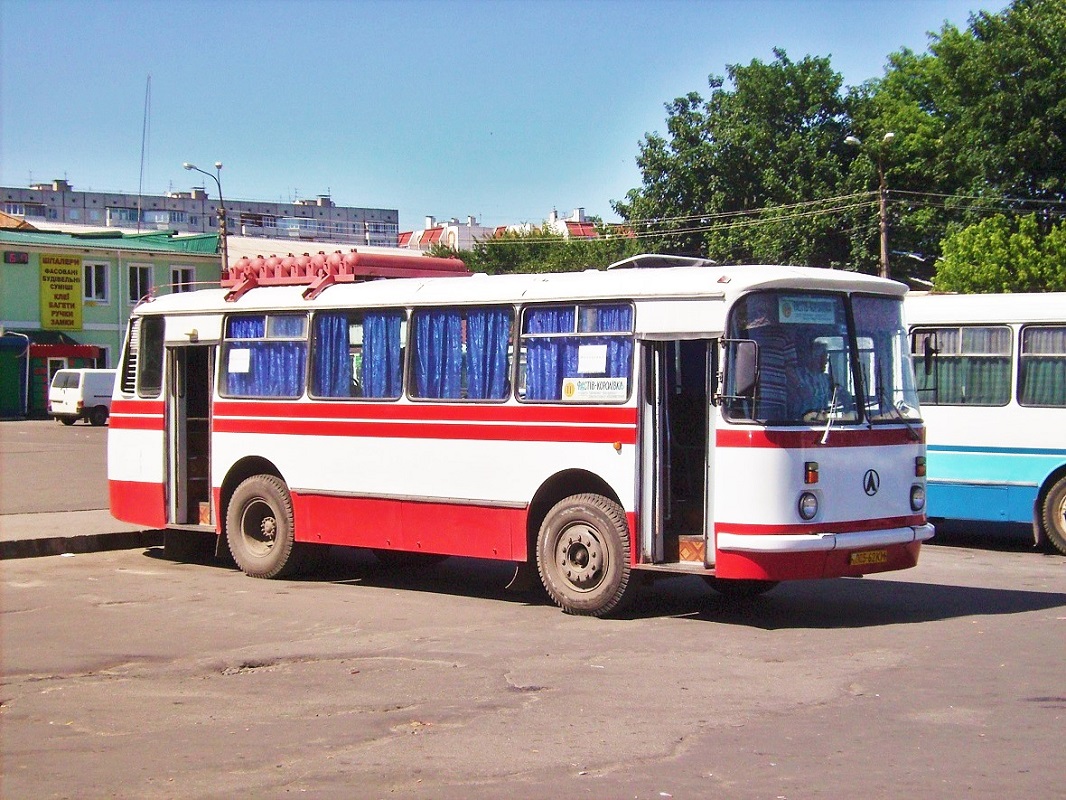 Фастов, ЛАЗ-695Н № 005-62 КМ