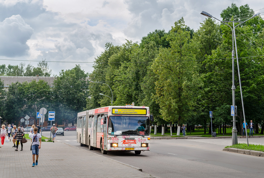 Velikiy Novgorod, Mercedes-Benz O405GN1.5 # 488