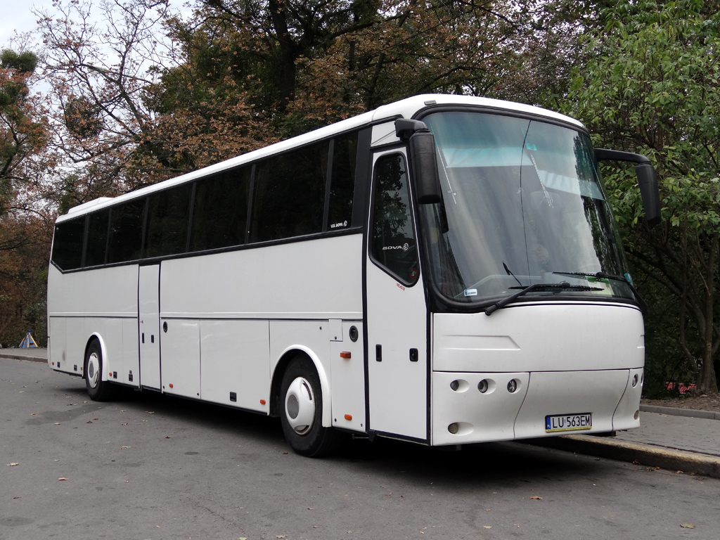 Świdnik, Bova Futura FHD 13.380XE # LU 563EM