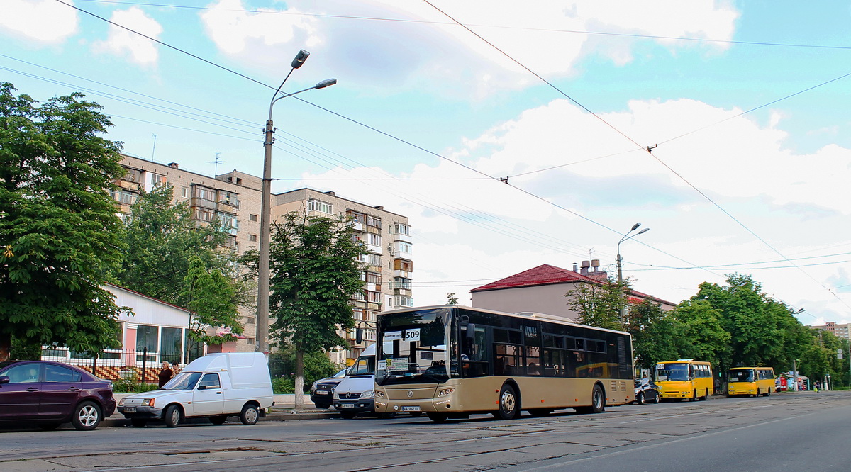 Kyiv, ЛАЗ A183N1 No. АА 1642 ОХ