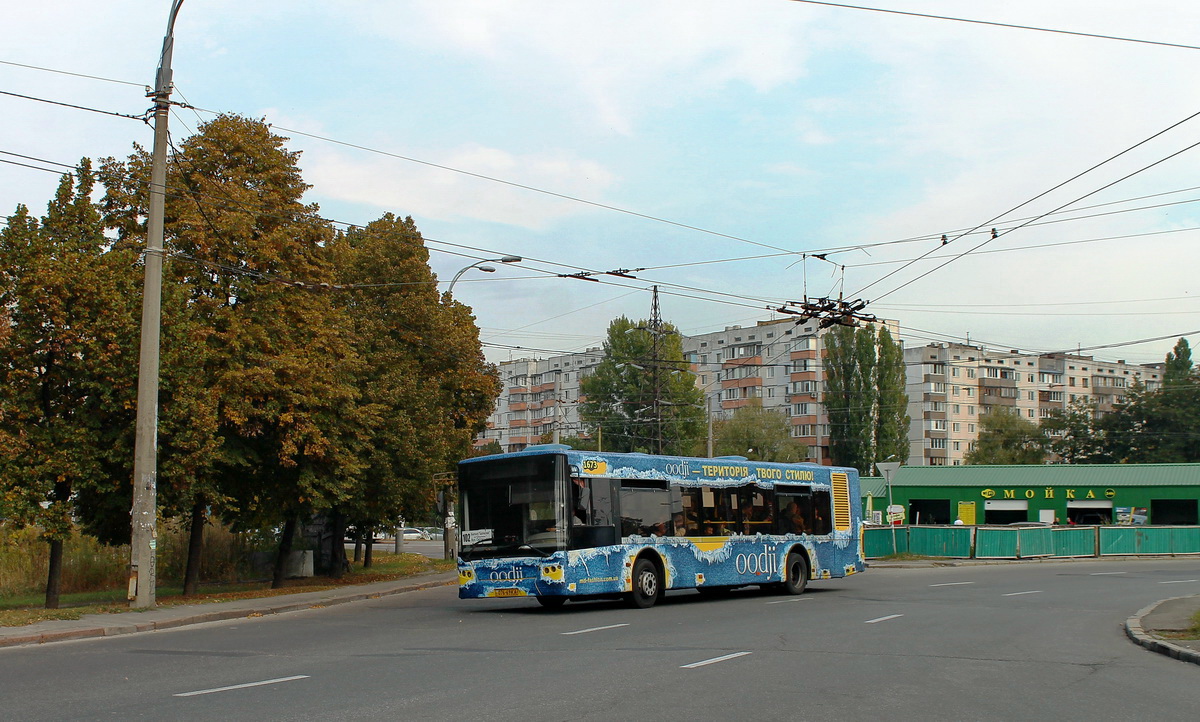 Київ, ЛАЗ A183D1 № 1673