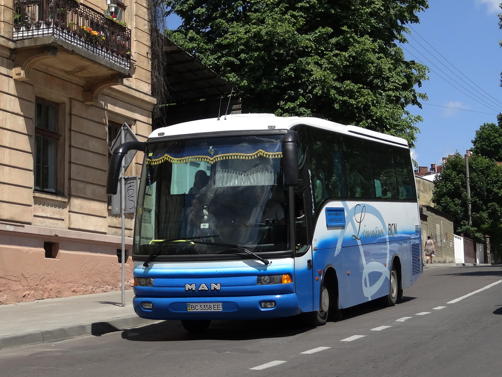Lviv, Noge Touring Star 3.45/10 č. ВС 5358 ЕЕ