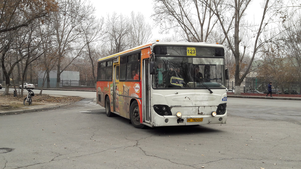 Almaty, Daewoo BS090 (СемАЗ) # 901
