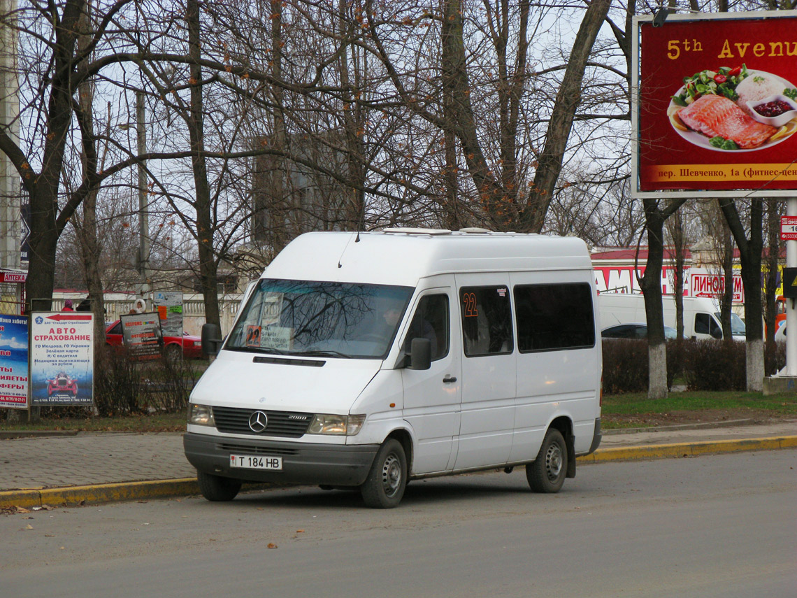 Tiraspol, Mercedes-Benz Sprinter 208D No. Т 184 НВ