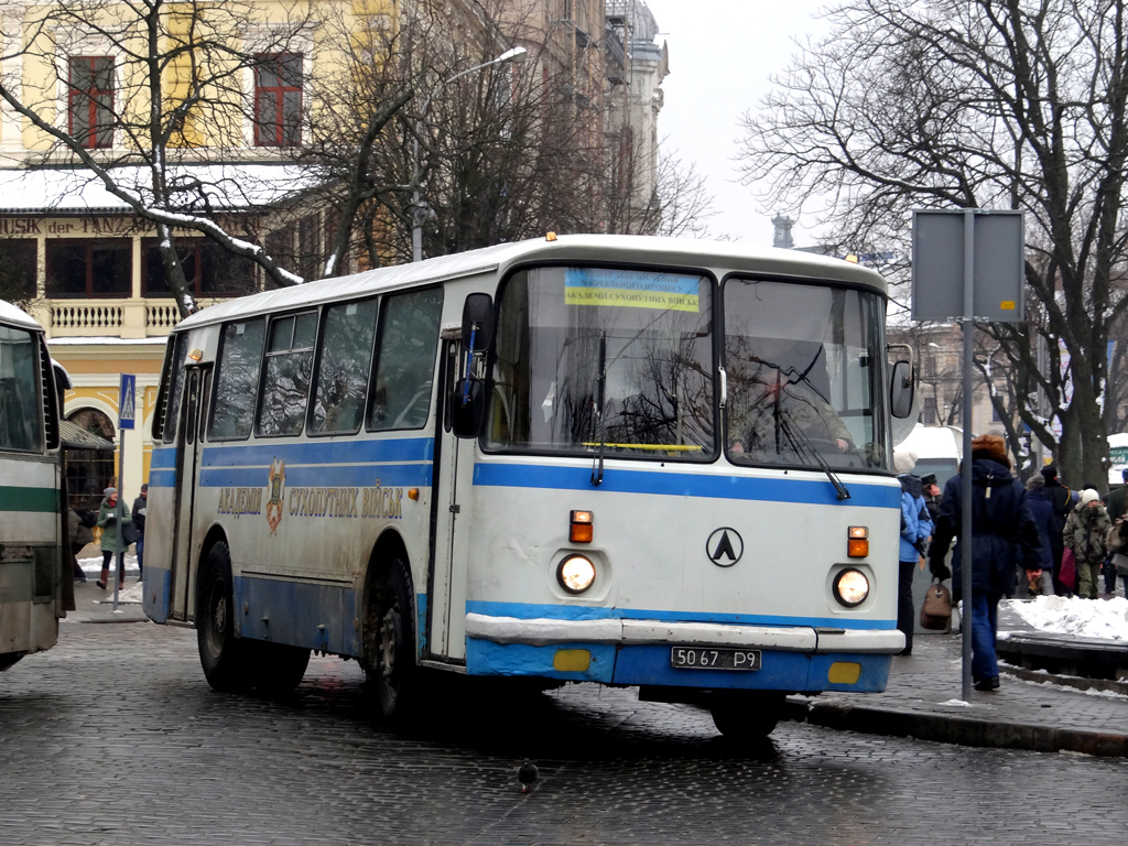 Lviv, LAZ-695Т # 5067 Р9