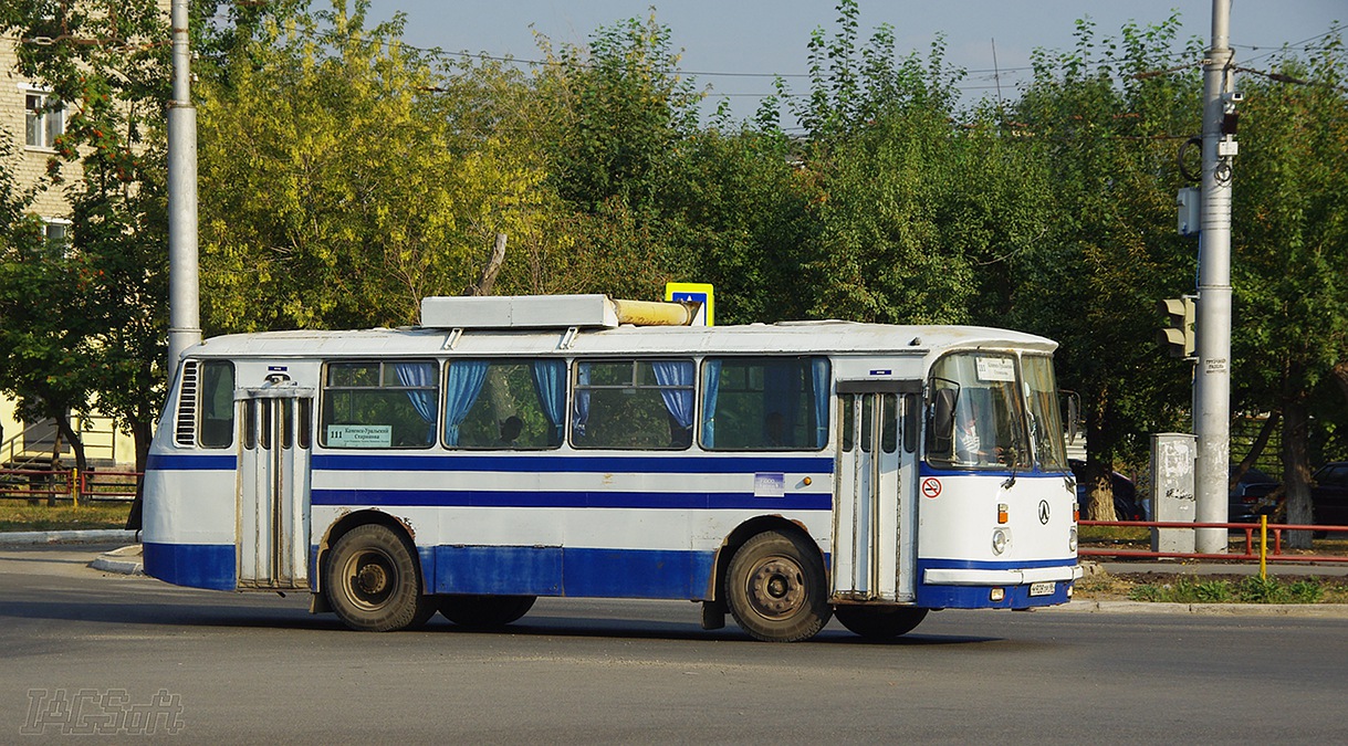 Kamensk-Ural'skiy, LAZ-695Н # 28220