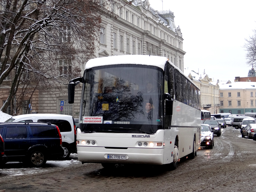 Lviv, Neoplan N316SHD Euroliner # ВС 7732 СТ