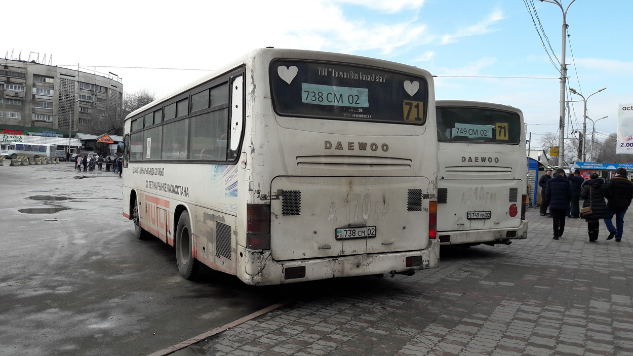 Almaty, Daewoo BS090 (СемАЗ) No. 738 CM 02