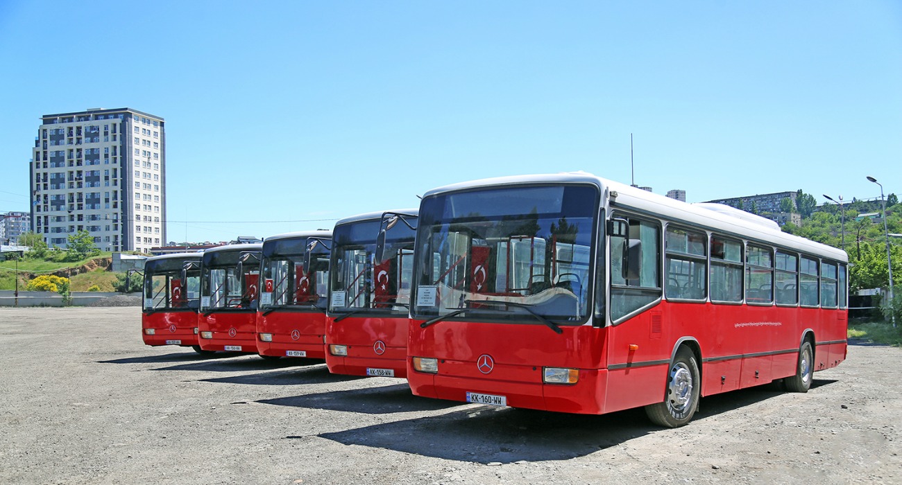 Tbilisi, Mercedes-Benz O345 # KK-160-WW; Tbilisi, Mercedes-Benz O345 # KK-158-WW; Tbilisi, Mercedes-Benz O345 # KK-159-WW; Tbilisi, Mercedes-Benz O345 # KK-156-WW; Tbilisi, Mercedes-Benz O345 # KK-157-WW; Tbilisi — Miscellaneous photos