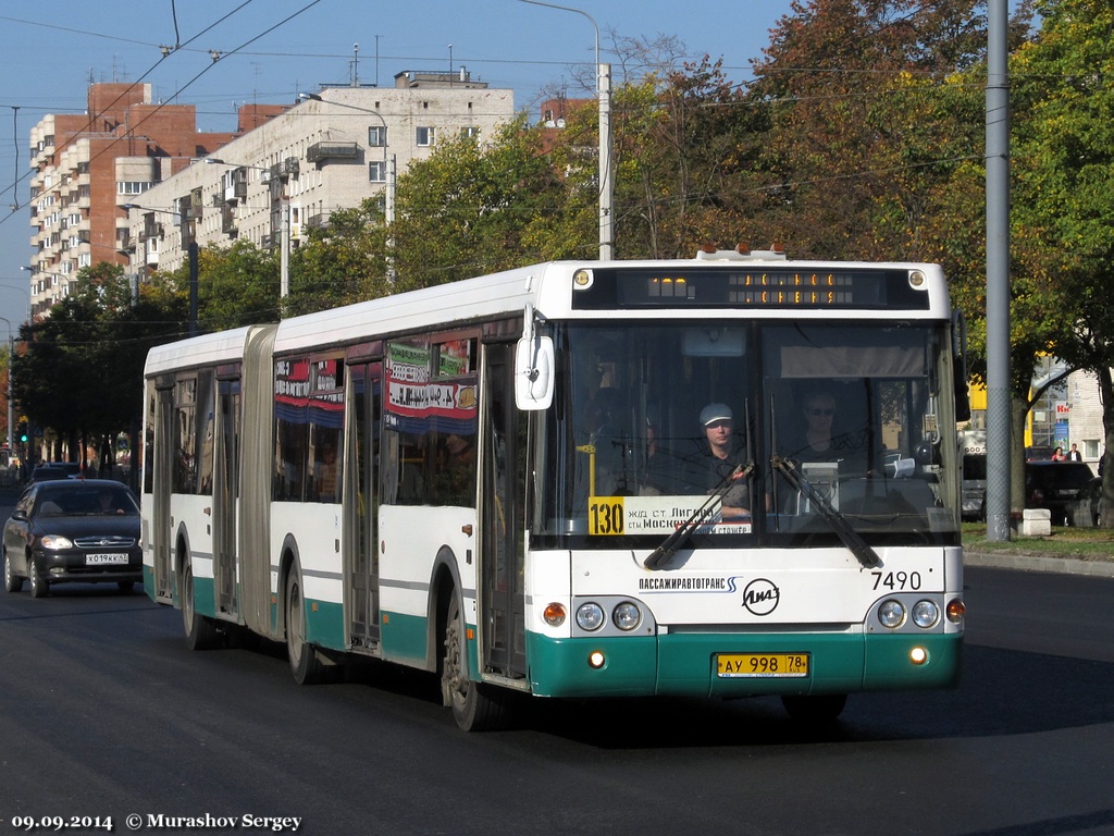 Saint-Pétersbourg, LiAZ-6213.20 # 7490