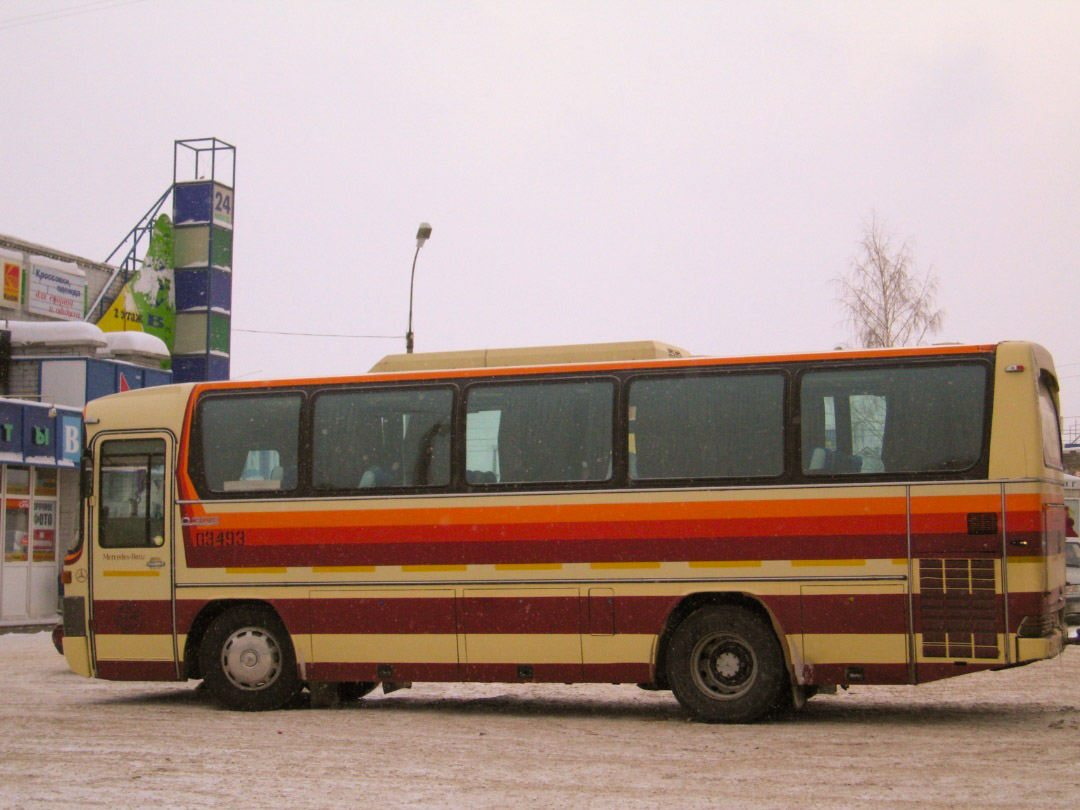 Almetyevsk, Mercedes-Benz O303-10RHS No. 03493